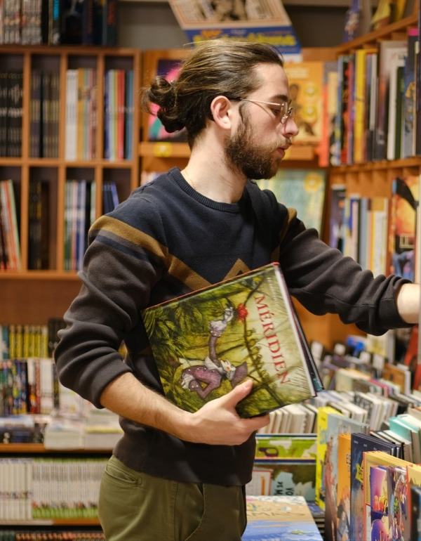 François, libraire BD indépendant et curator de la carte cadeau Kube Dessinée pour mai 2026